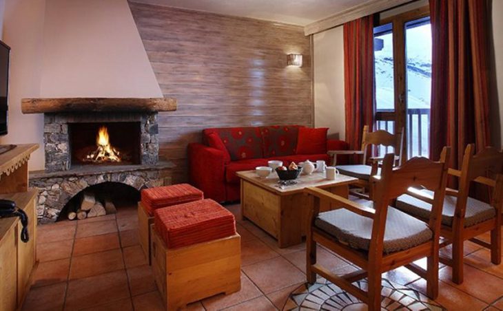 Chalet Des Neiges Hermine, Val Thorens, Lounge Area with Fireplace